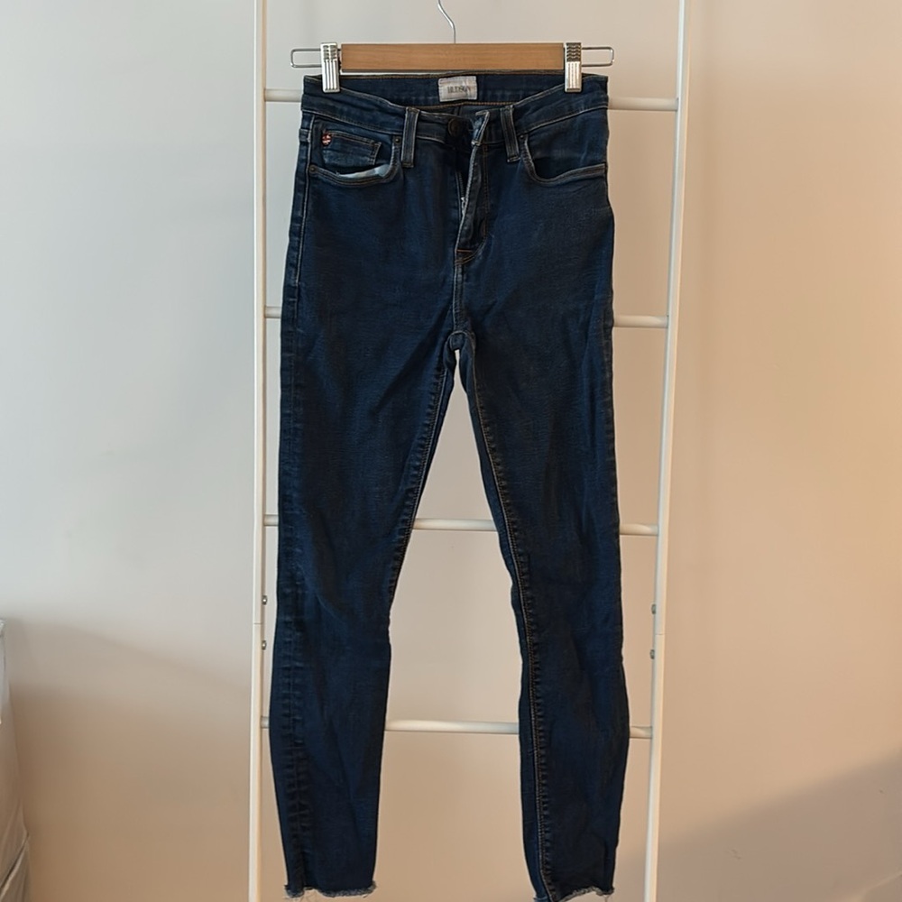 Hudson - Blair Super Skinny jeans. Blue stretch denim with frayed ankle